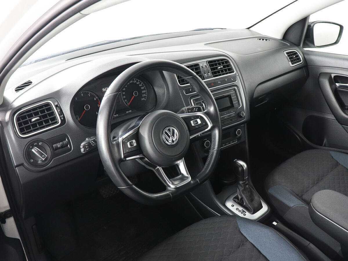 Volkswagen Polo, 2020 Фото №9