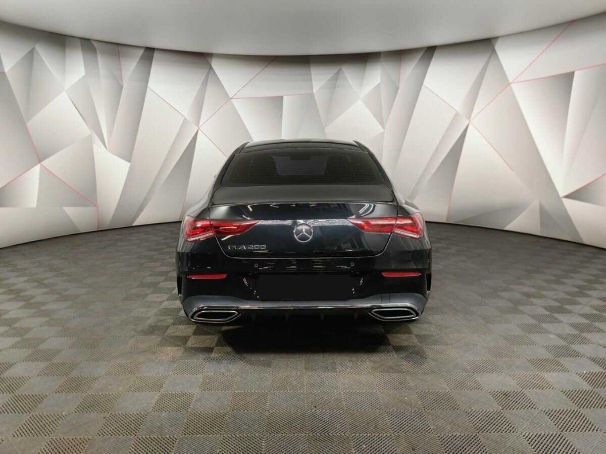 Mercedes-Benz CLA 200, 2020 Фото №8