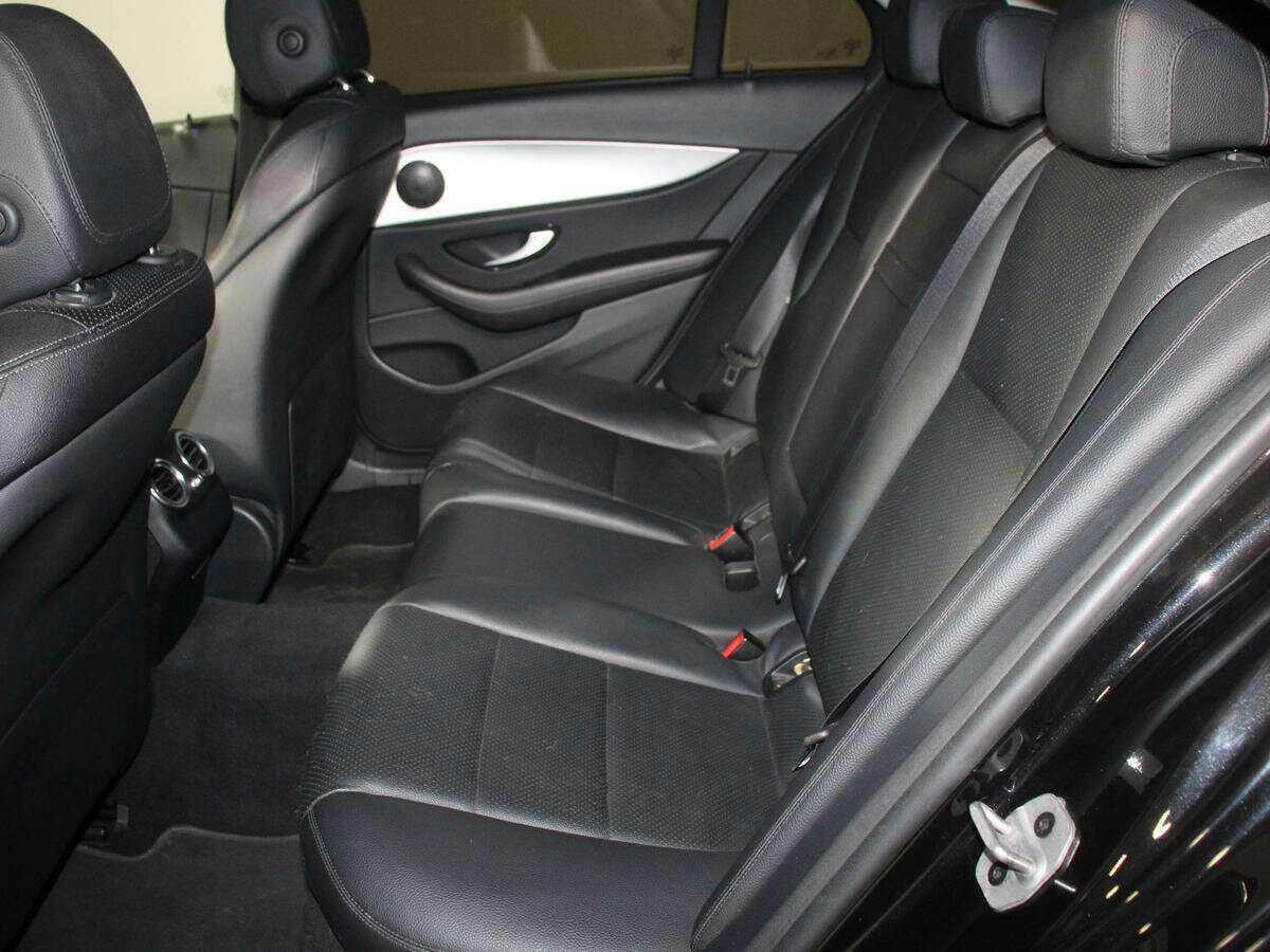 Mercedes-Benz E-Класс 200 d, 2020 Фото №8