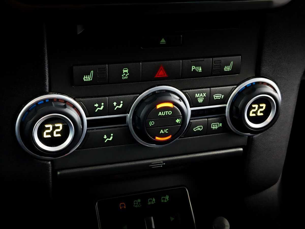 Land Rover Discovery, 2015 Фото №23