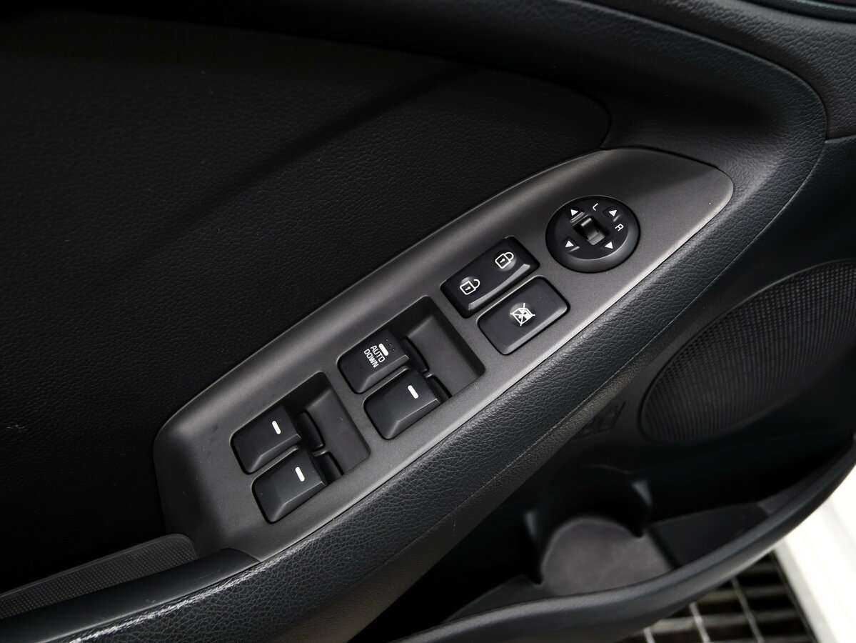 Kia Cerato, 2018 Фото №15