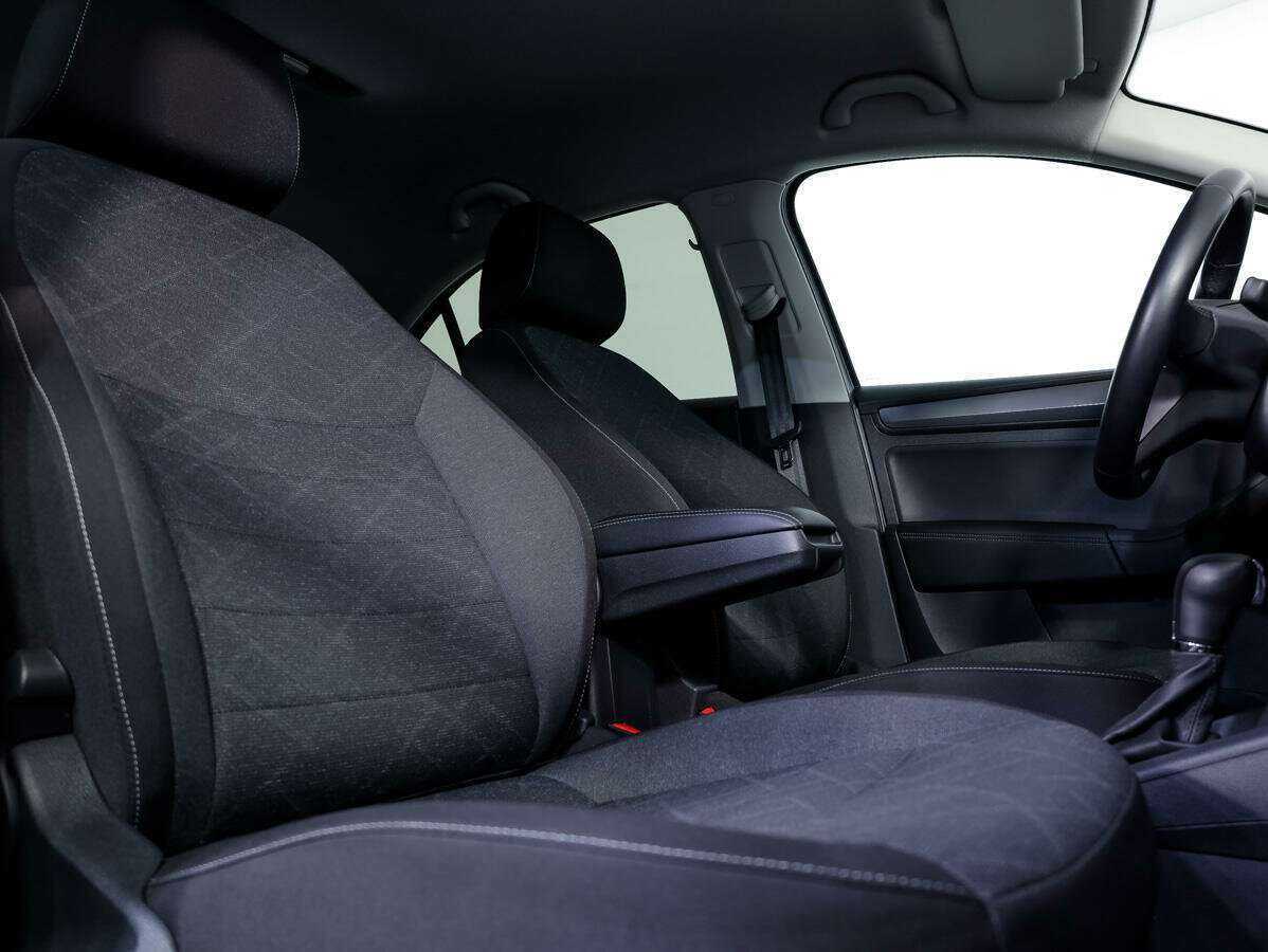 Volkswagen Polo, 2020 Фото №11