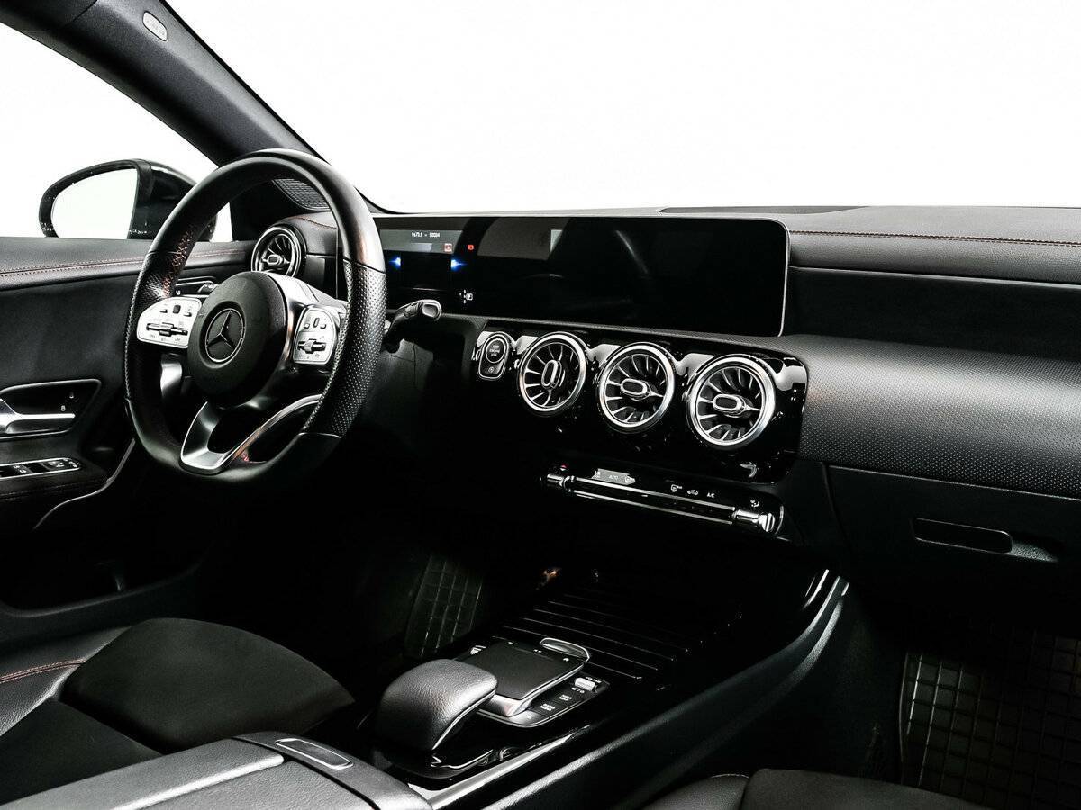 Mercedes-Benz CLA 200, 2020 Фото №9