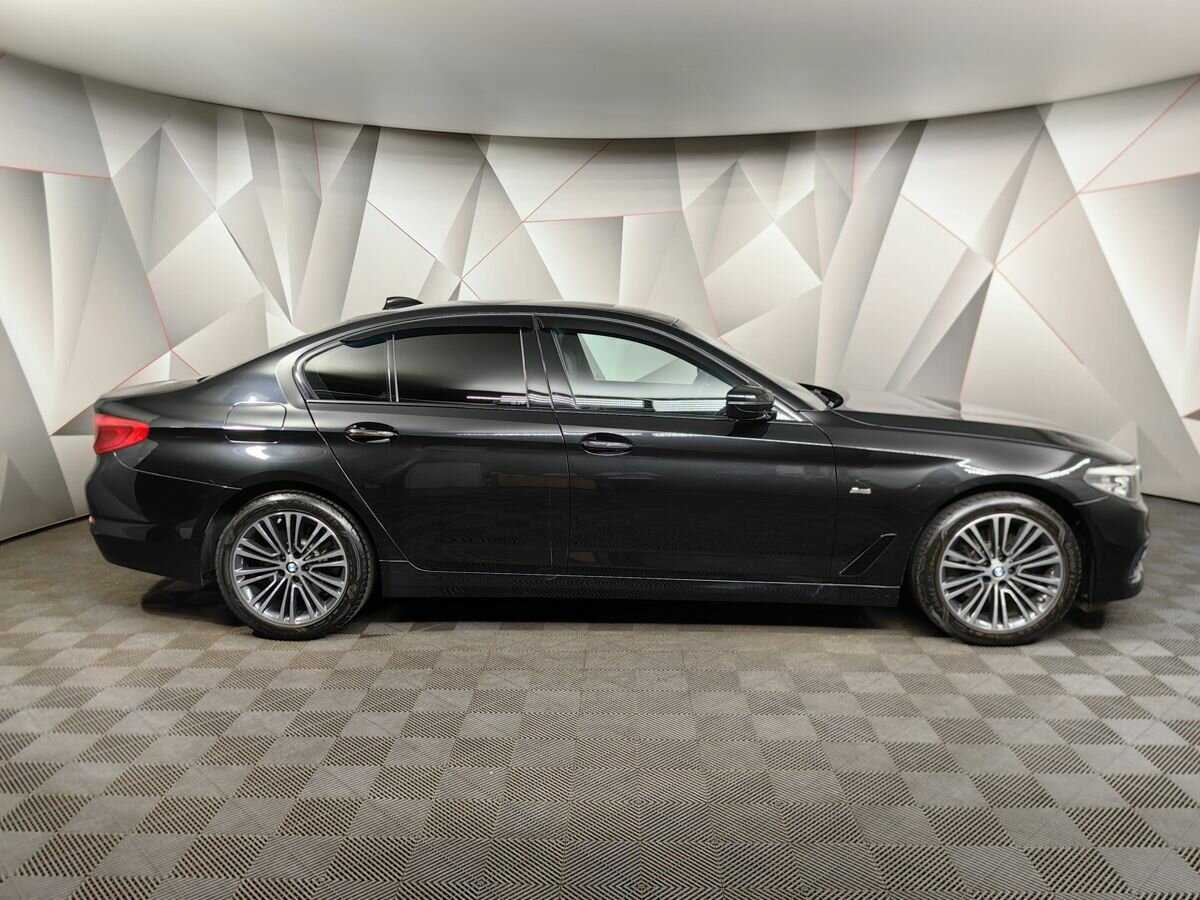 BMW 5 серии 520d, 2017 Фото №6