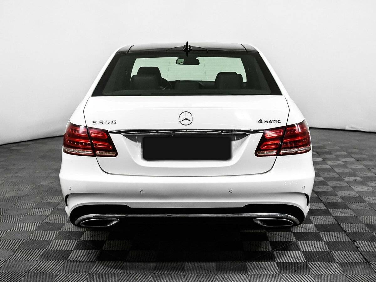 Mercedes-Benz E-Класс 300, 2014 Фото №6