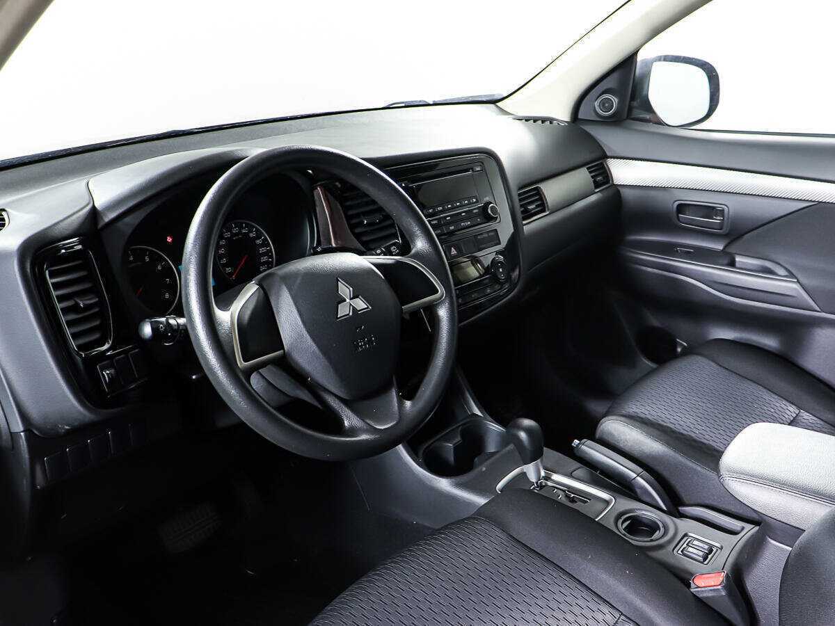 Mitsubishi Outlander, 2012 Фото №13