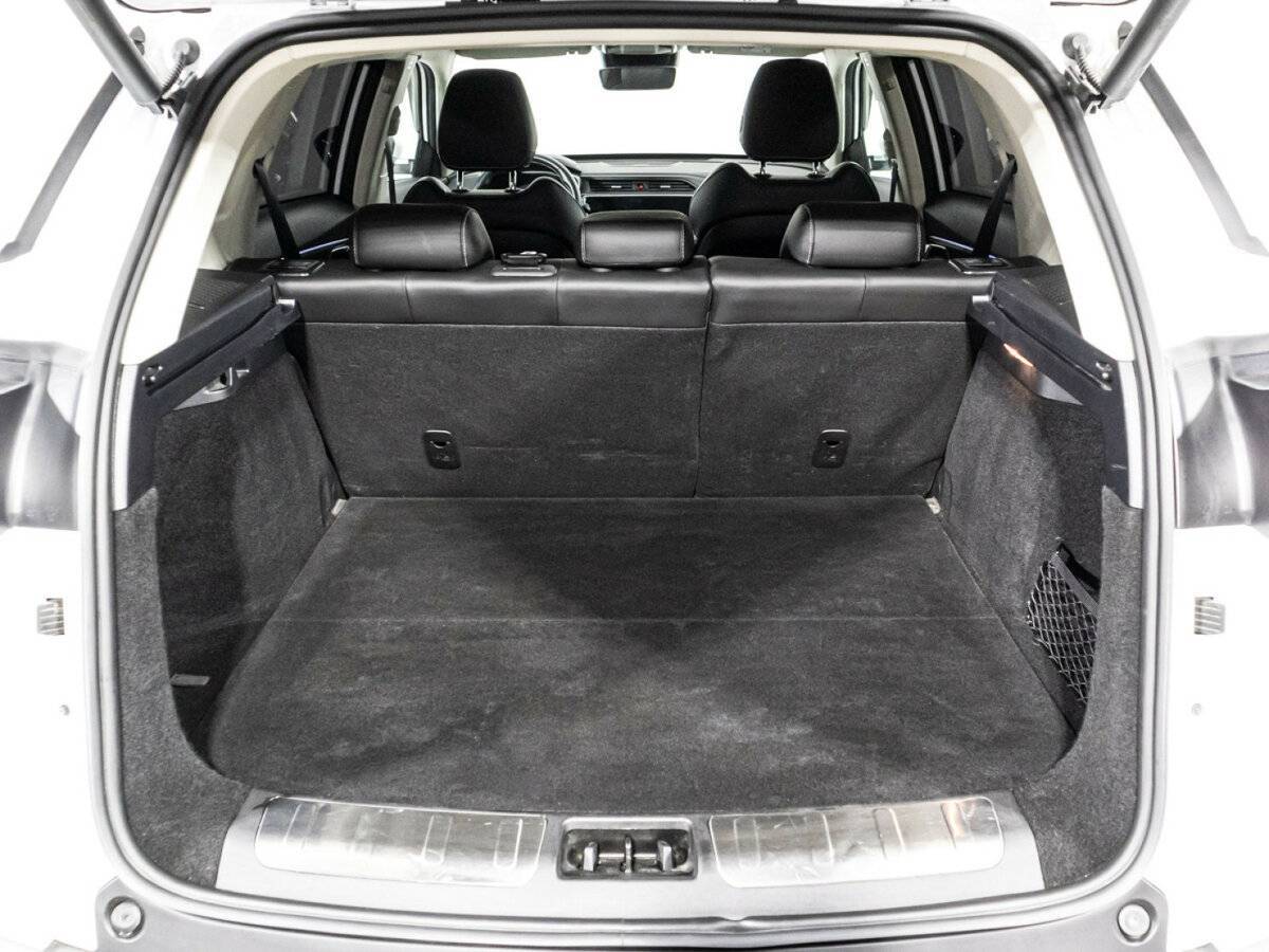 Geely Atlas Pro, 2023 Фото №15