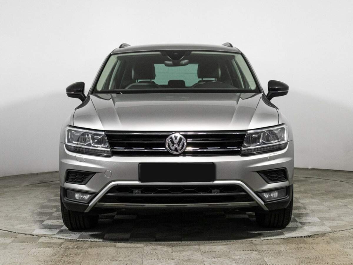 Volkswagen Tiguan, 2019 Фото №2