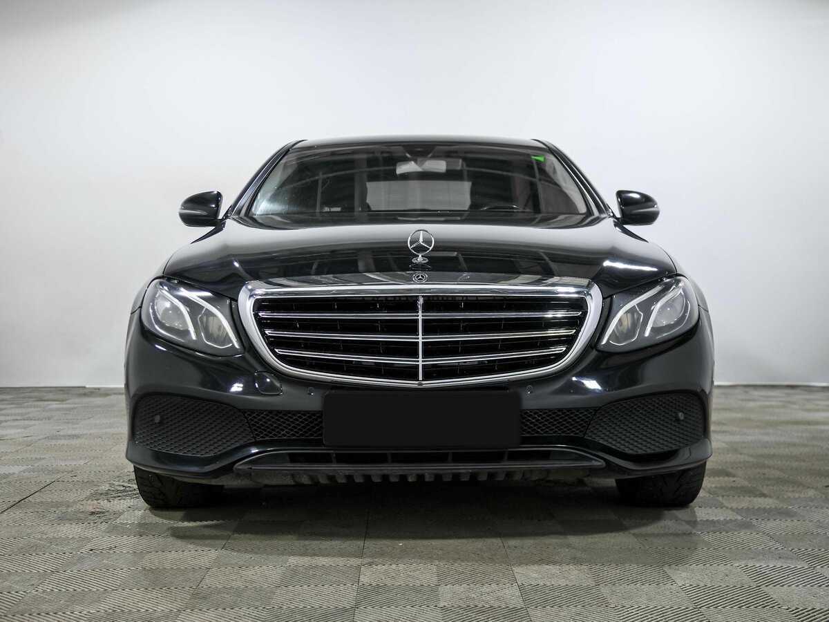 Mercedes-Benz E-Класс 200, 2019 Фото №2