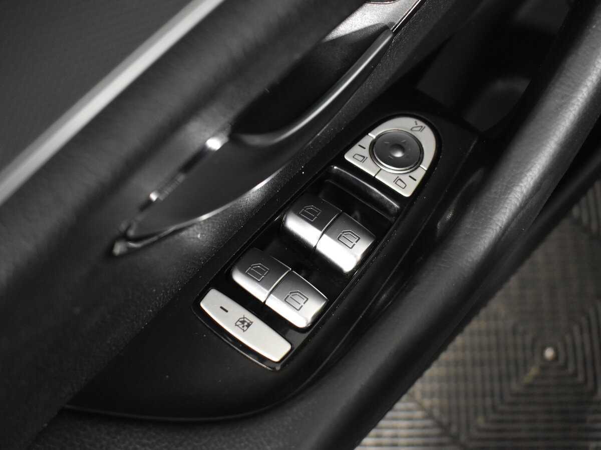 Mercedes-Benz E-Класс 200, 2018 Фото №6