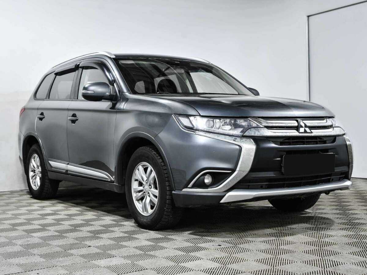 Mitsubishi Outlander, 2018 Фото №3