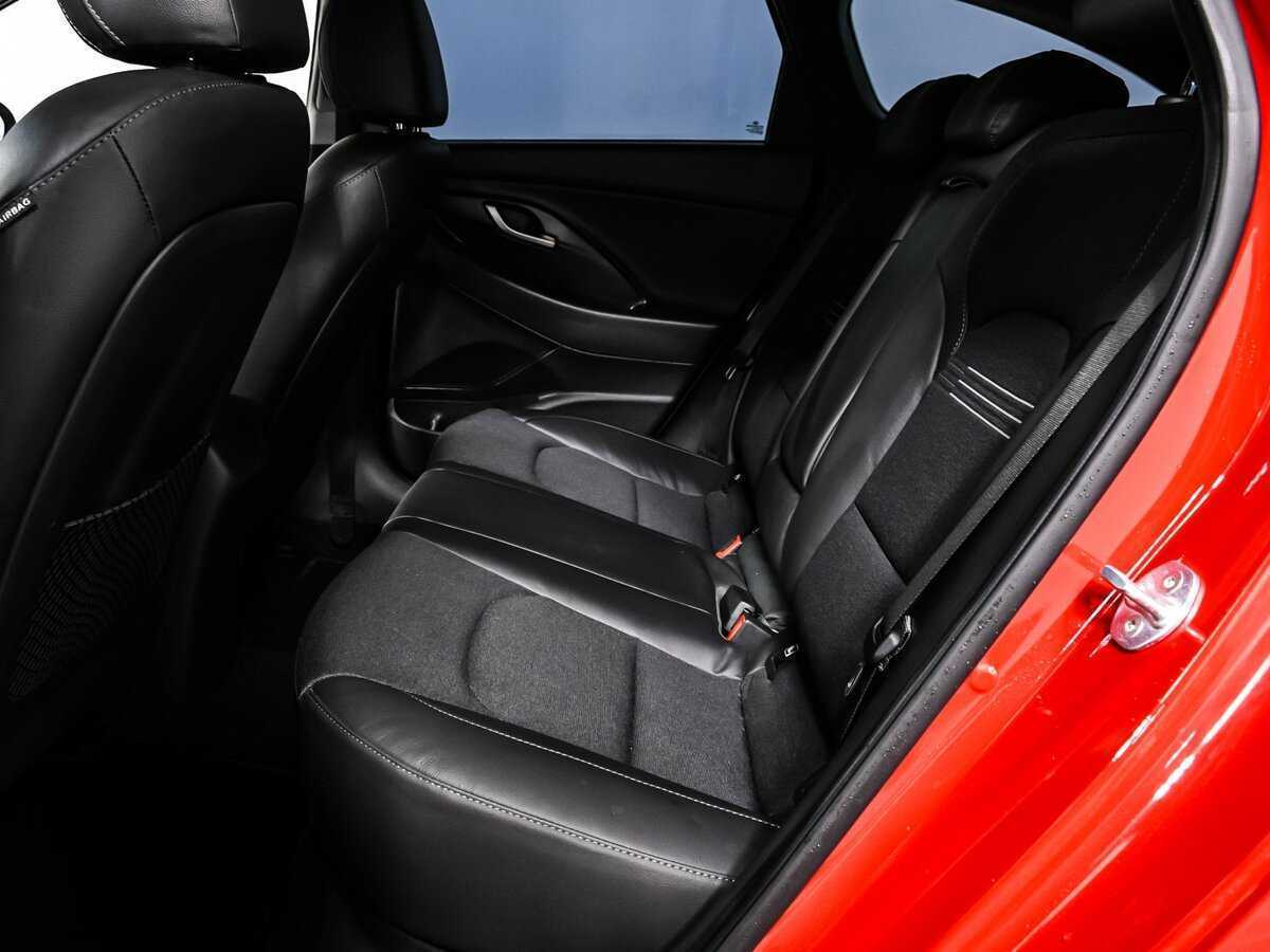 Hyundai i30, 2022 Фото №13