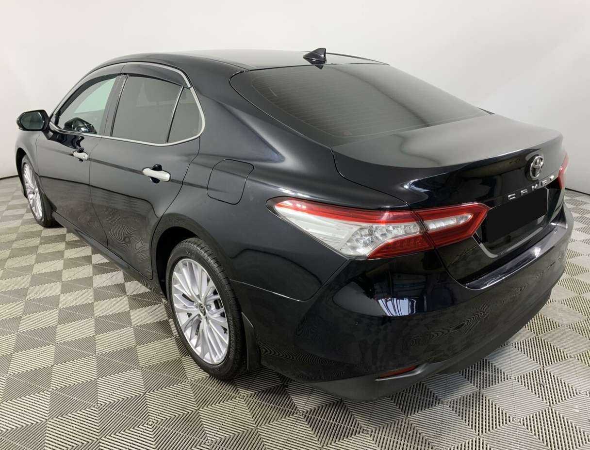 Toyota Camry, 2020 Фото №6