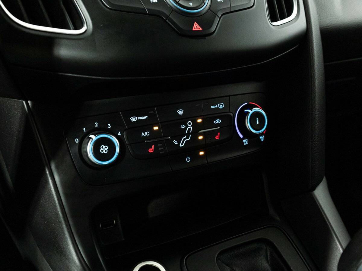 Ford Focus, 2017 Фото №16