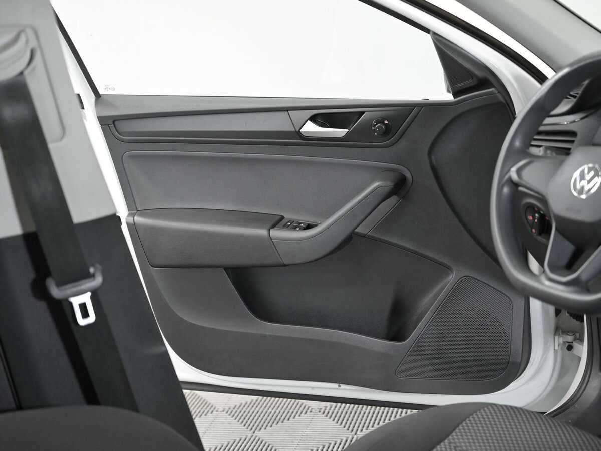 Volkswagen Polo, 2020 Фото №8