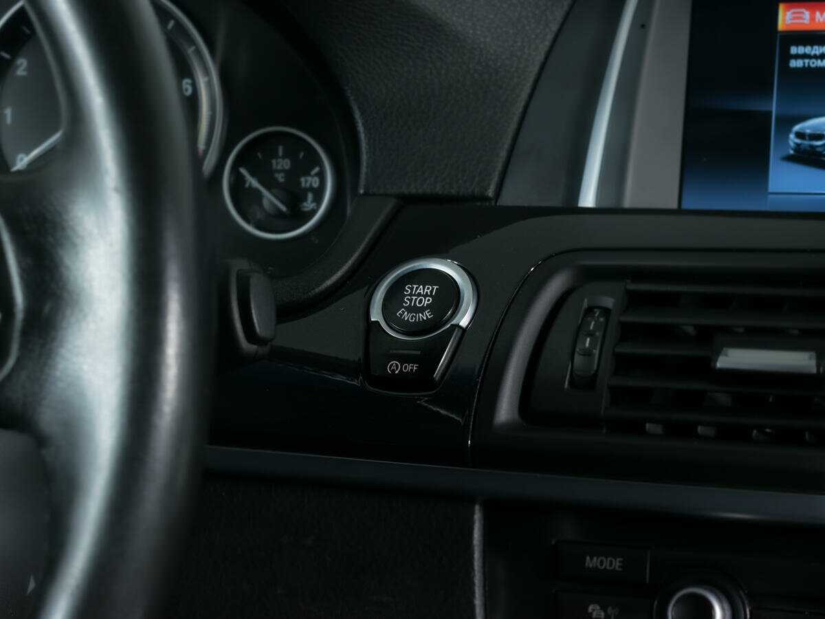 BMW 5 серии 520i, 2013 Фото №15