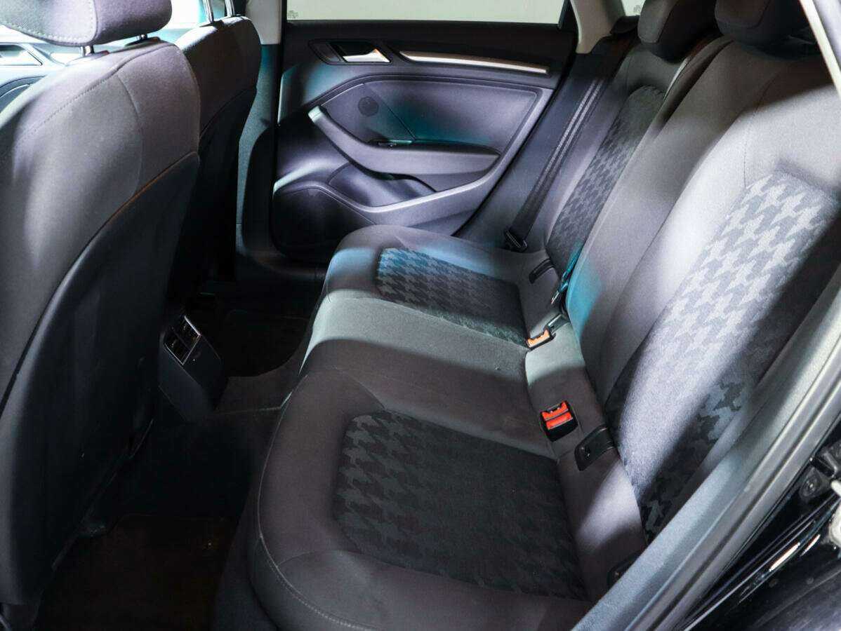 Audi A3, 2015 Фото №8