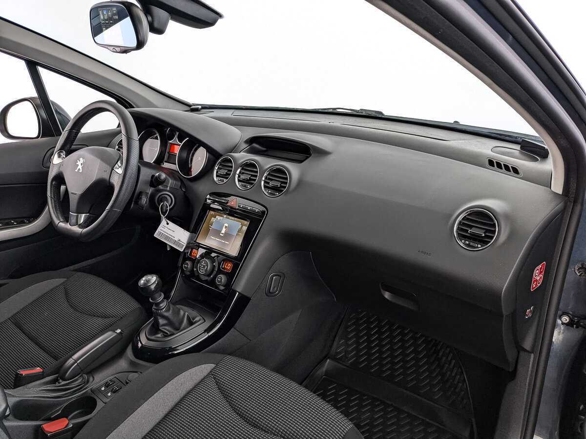 Peugeot 408, 2020 Фото №9