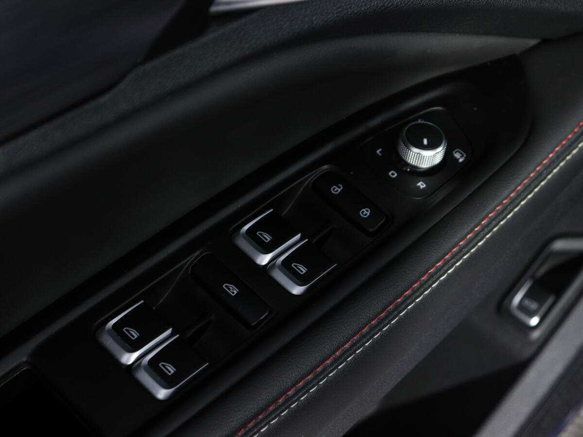 Geely Tugella, 2021 Фото №19