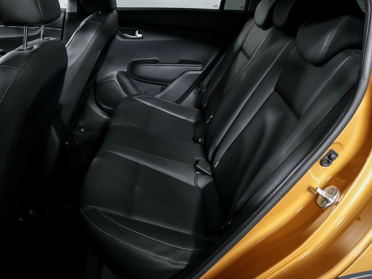 Kia Rio X-Line IV, 2017 Фото №8