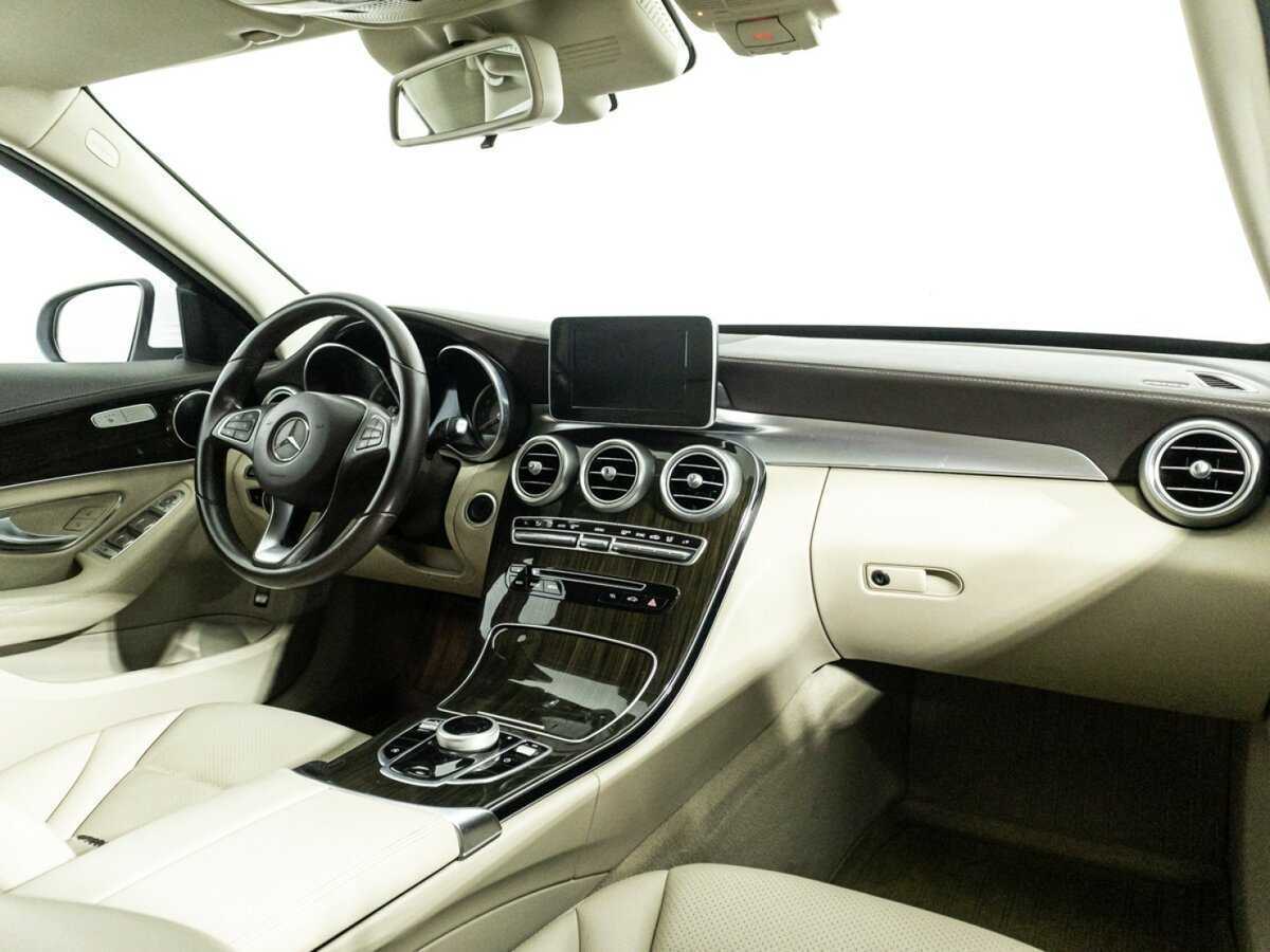 Mercedes-Benz C-Класс 200, 2017 Фото №9