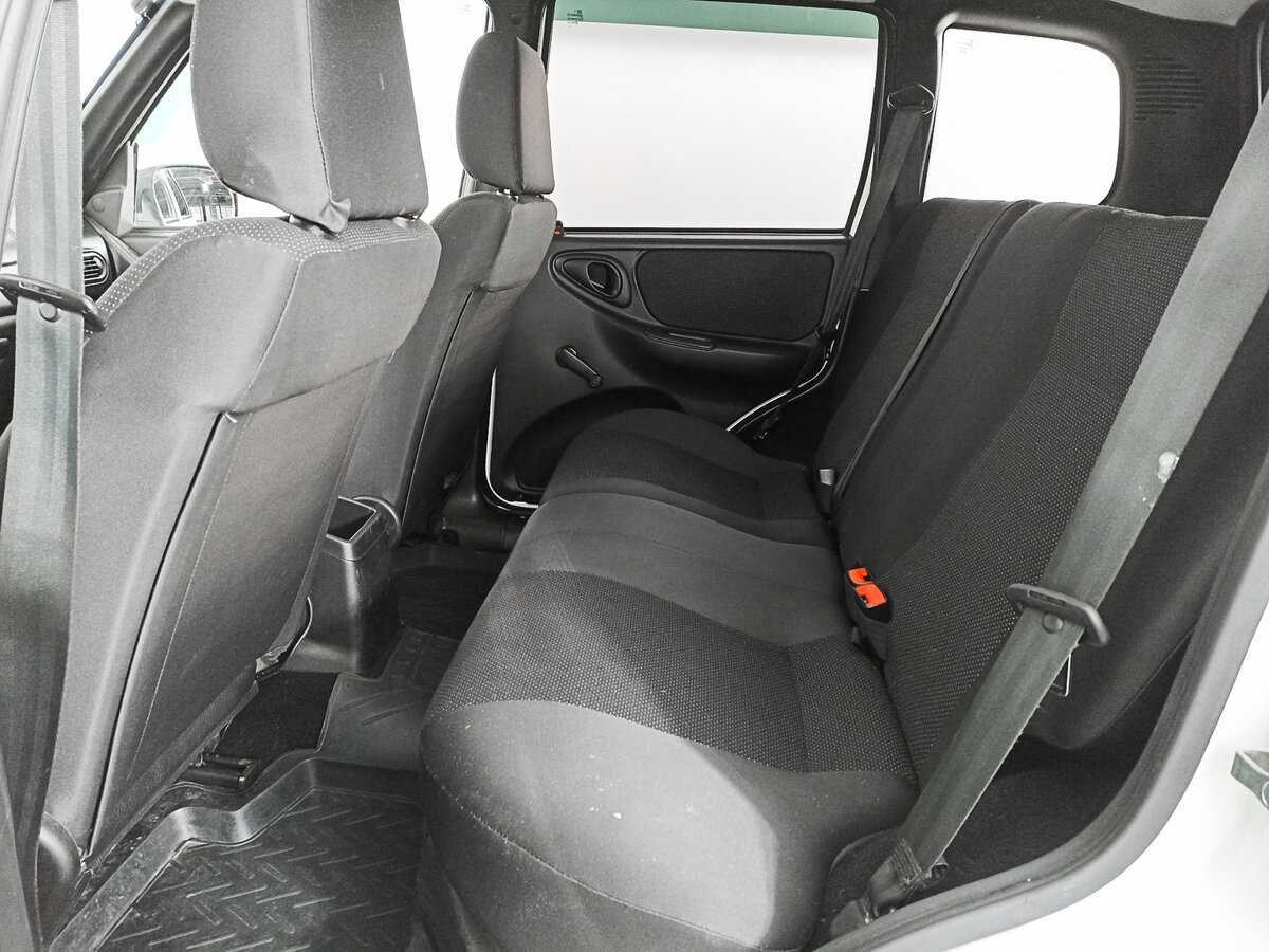 Chevrolet Niva, 2015 Фото №8