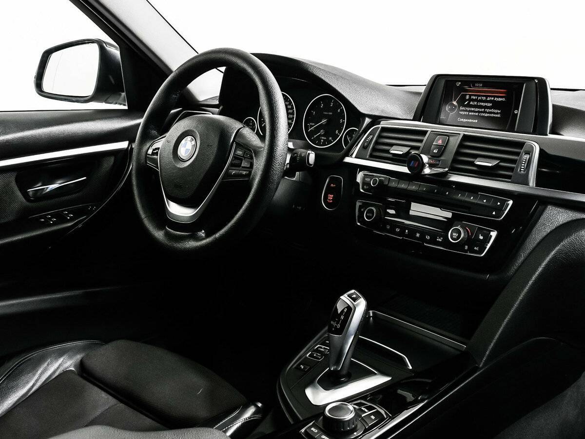 BMW 3 серии 320d xDrive, 2017 Фото №9