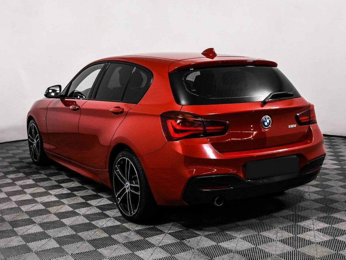 BMW 1 серии 118i, 2018 Фото №7