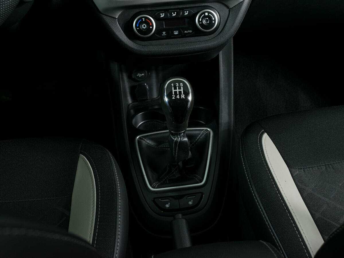 Lada (ВАЗ) Vesta SW, 2018 Фото №14