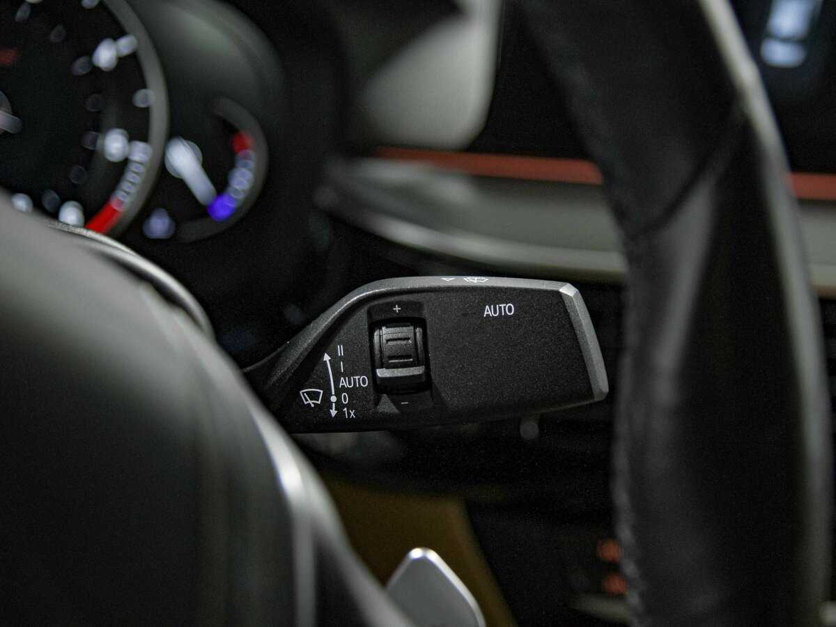 BMW 5 серии 520d, 2017 Фото №8