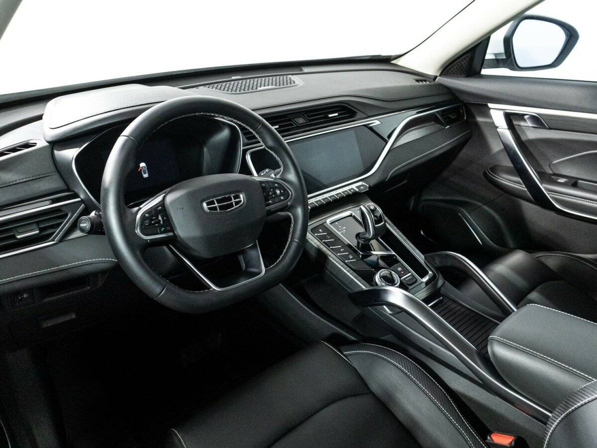 Geely Atlas Pro, 2023 Фото №11