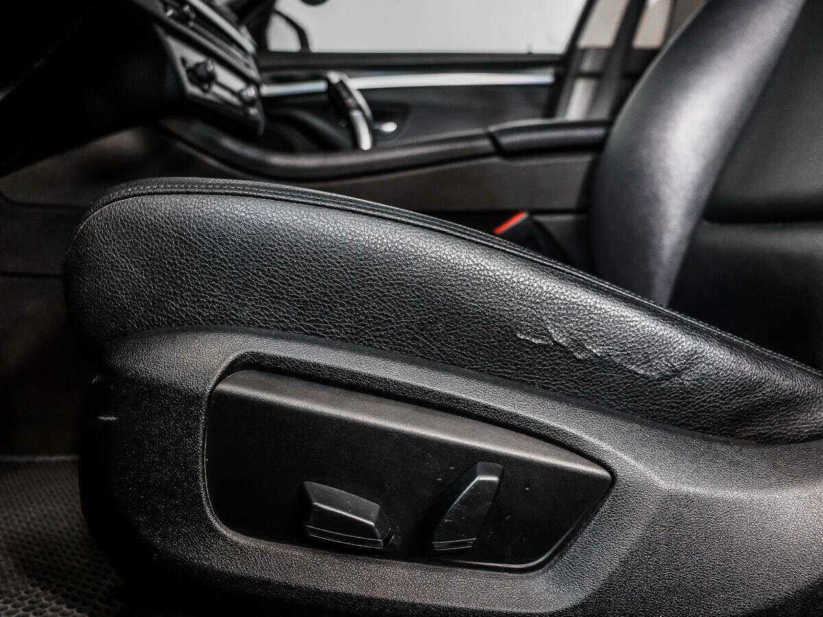 BMW 5 серии 520d, 2013 Фото №8