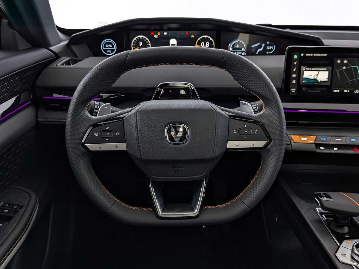 Changan UNI-V, 2024 Фото №22