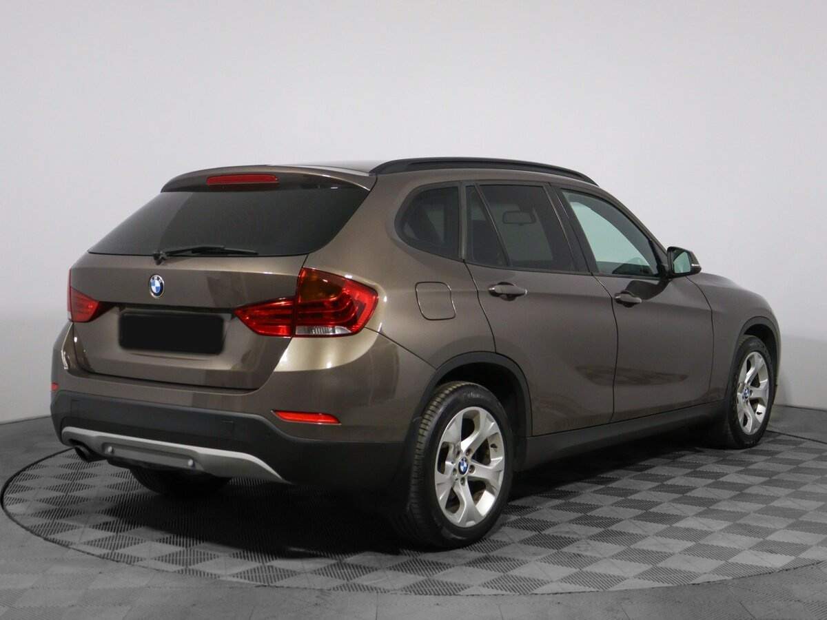 BMW X1 18i, 2014 Фото №4