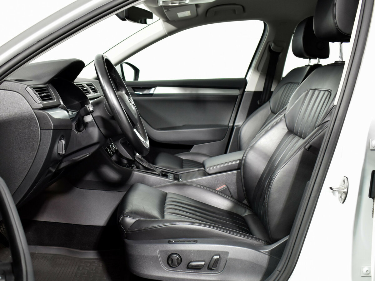 Skoda Superb III, 2018 Фото №8