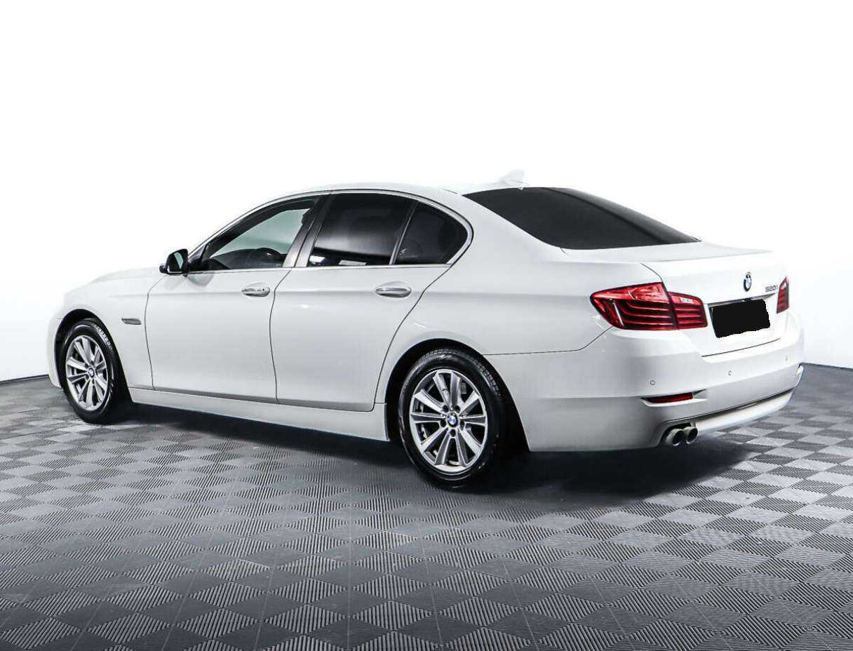 BMW 5 серии 520i, 2013 Фото №7