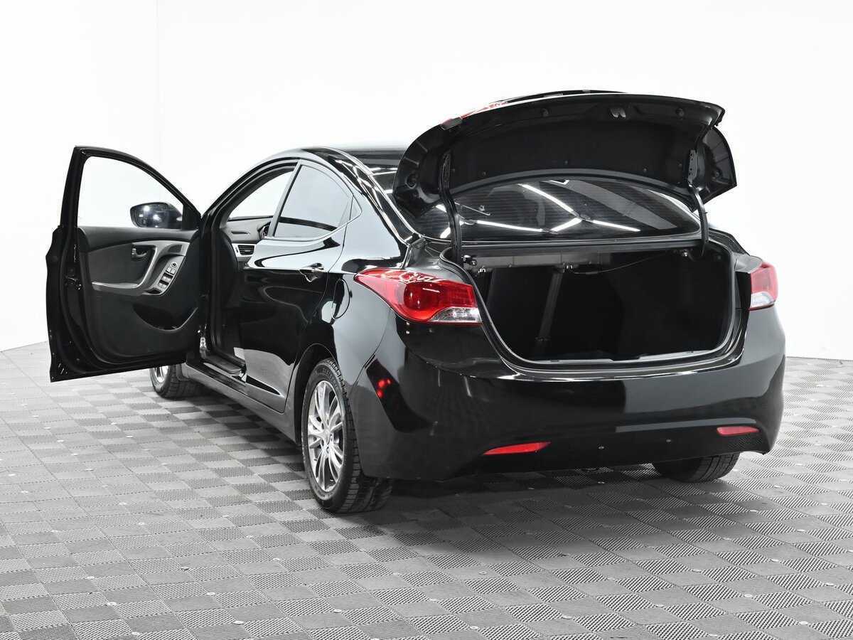 Hyundai Elantra, 2012 Фото №5