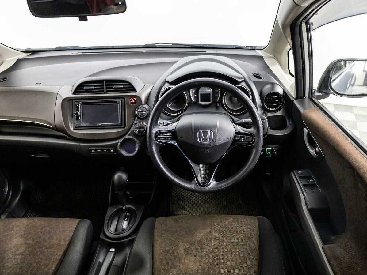 Honda Fit Shuttle, 2013 Фото №15