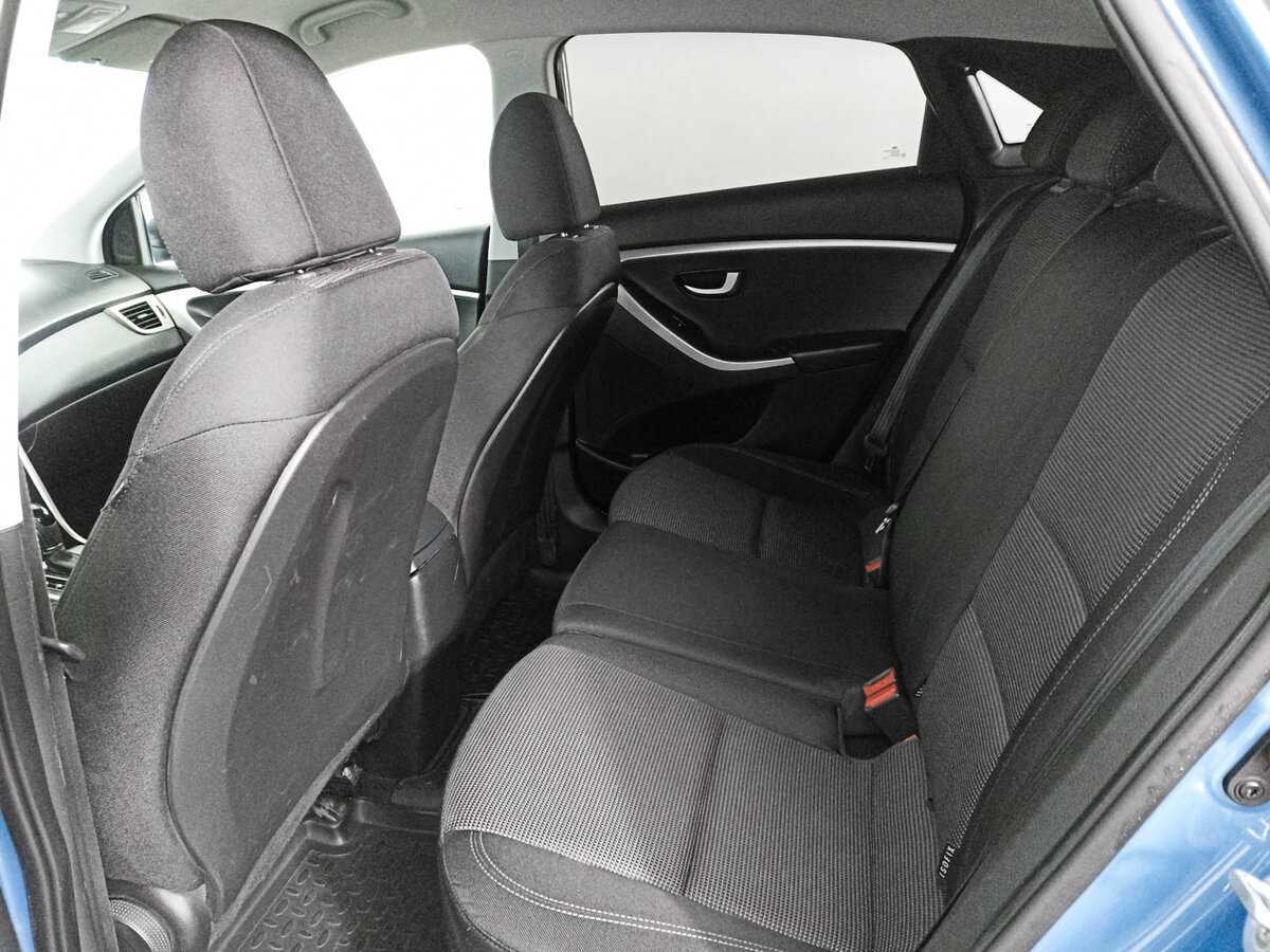 Hyundai i30, 2013 Фото №12