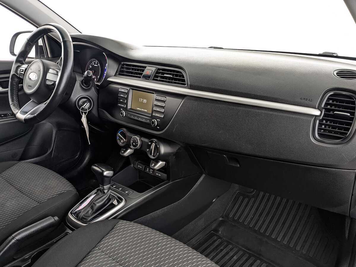 Kia Rio X-Line, 2019 Фото №13