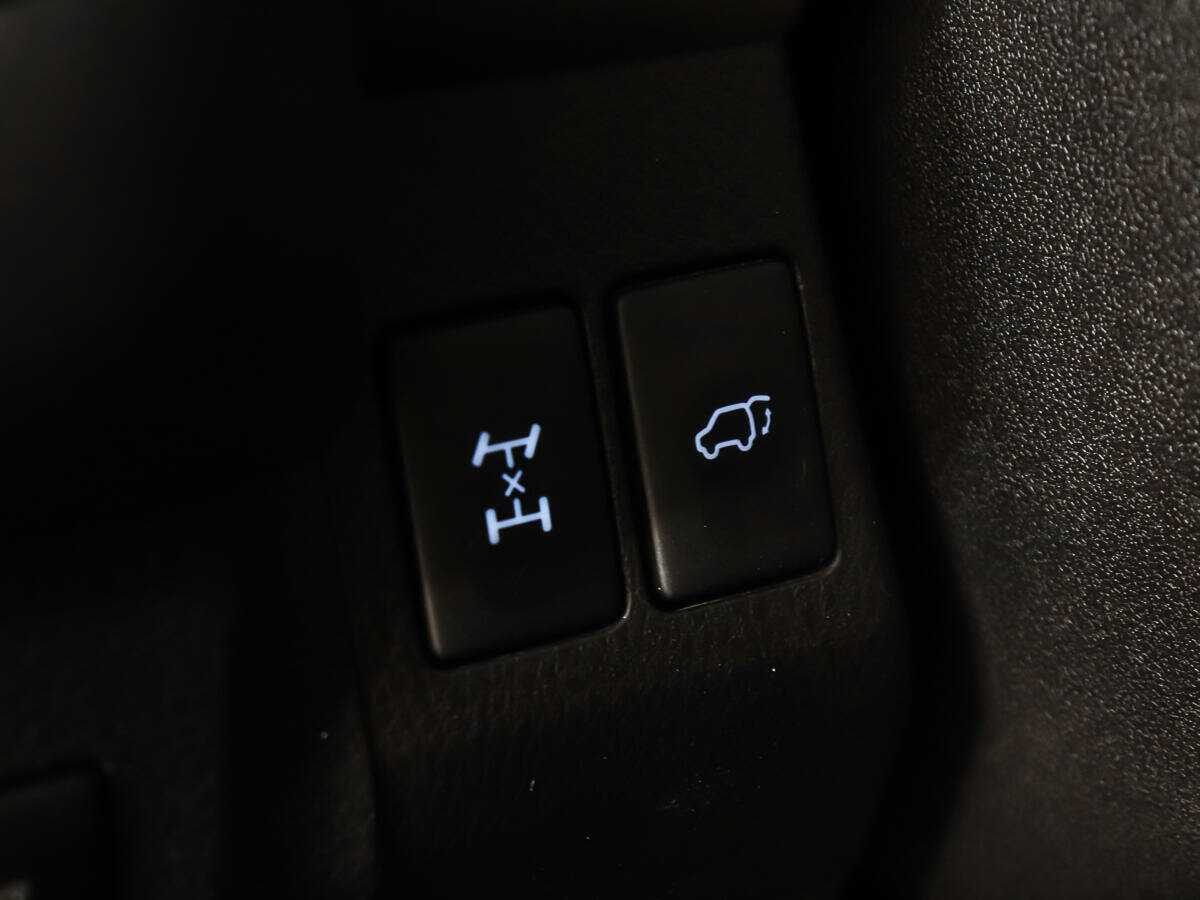 Toyota RAV4, 2018 Фото №14