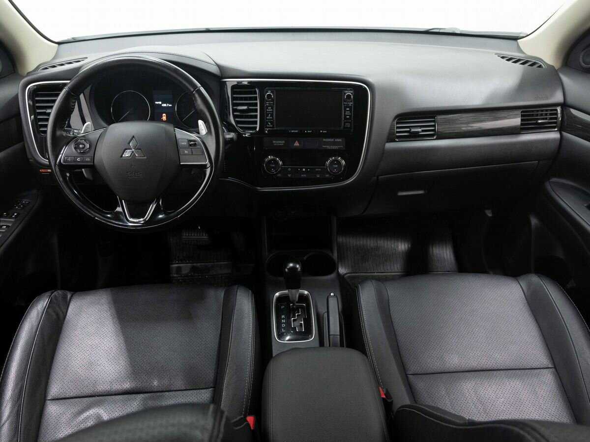 Mitsubishi Outlander, 2016 Фото №15
