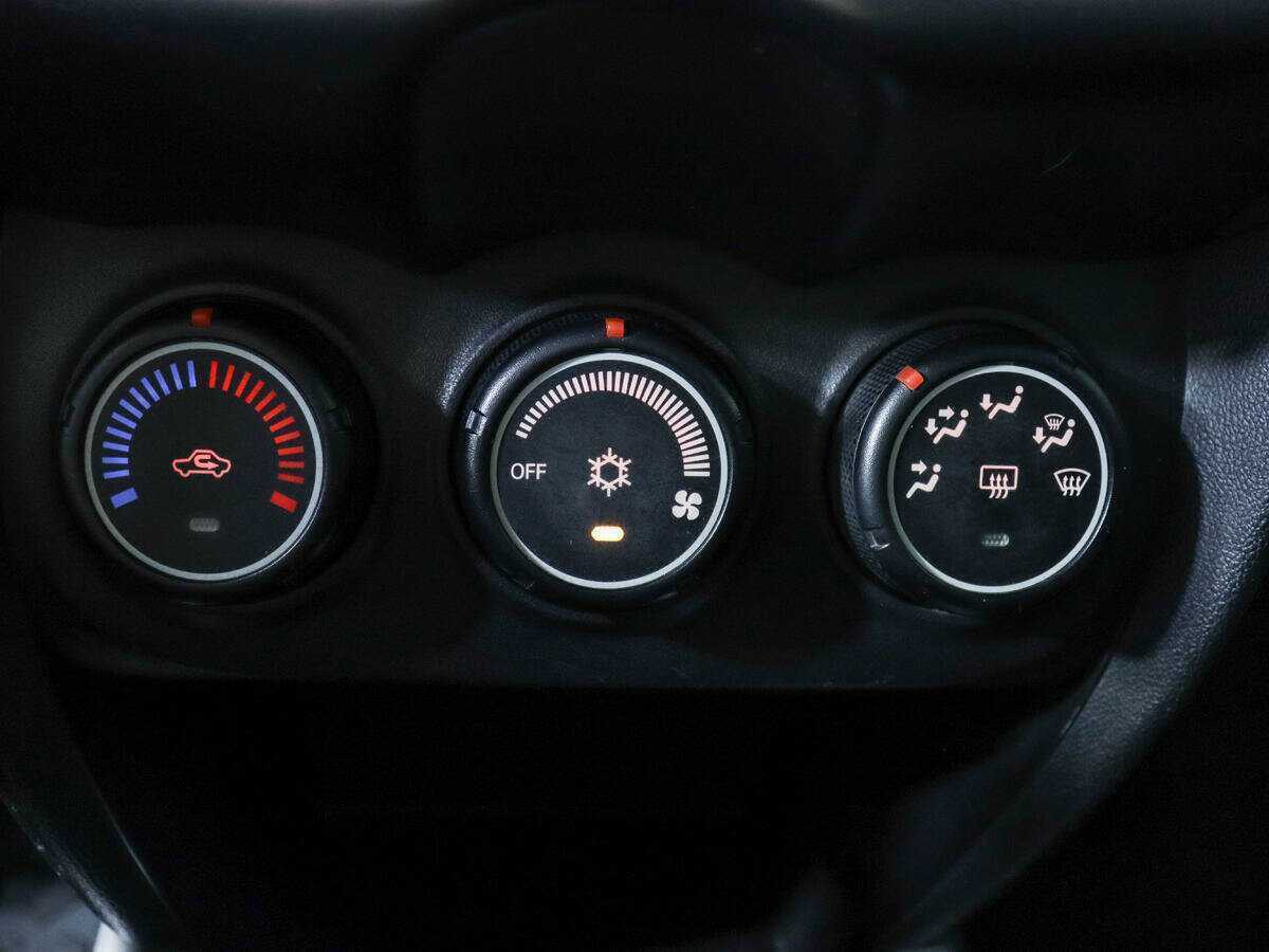 Mitsubishi ASX, 2014 Фото №15