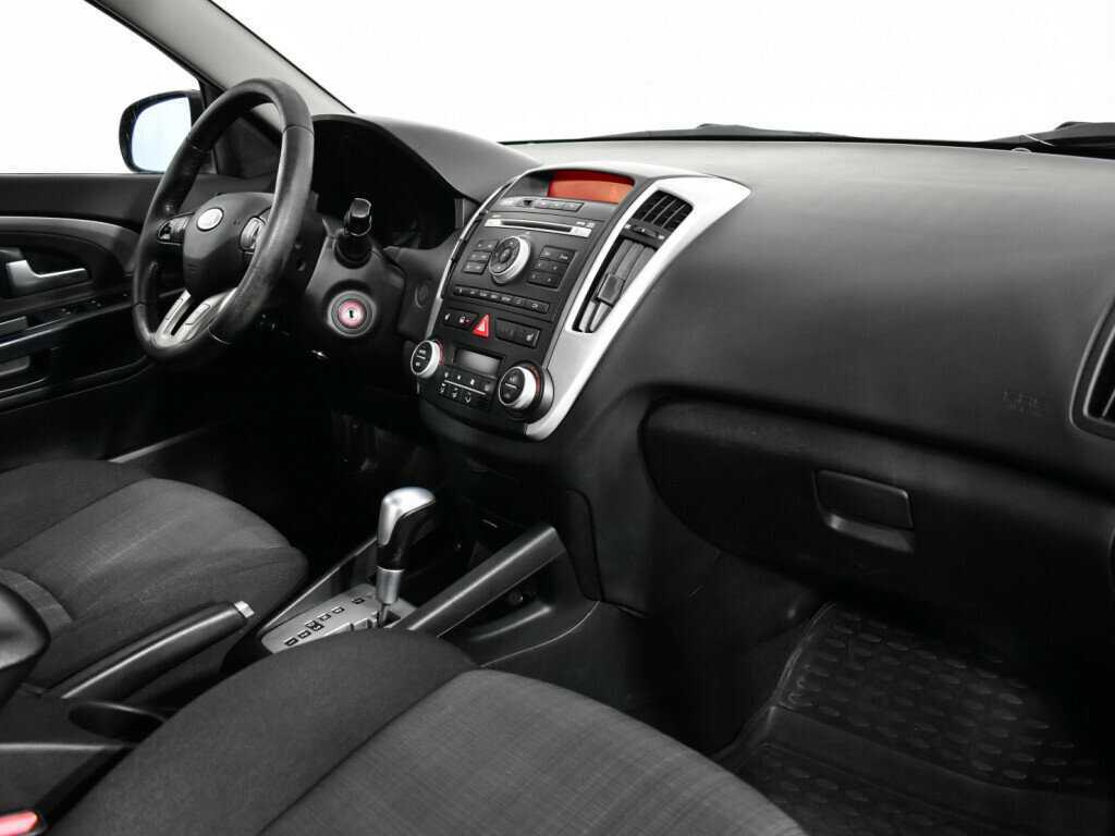 Kia Ceed, 2012 Фото №9