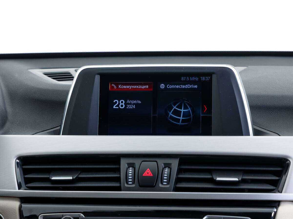 BMW X1 18d xDrive, 2019 Фото №20