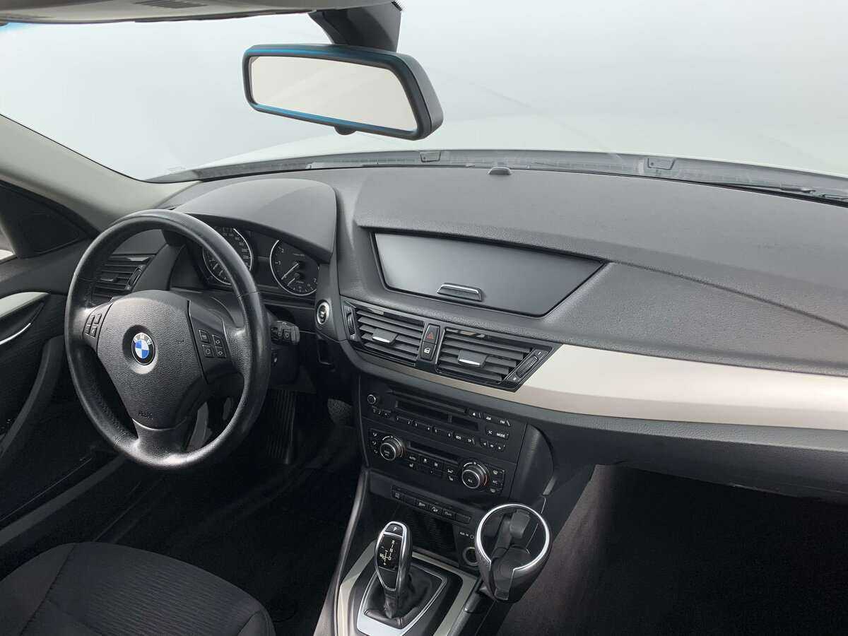 BMW X1 20i, 2013 Фото №7