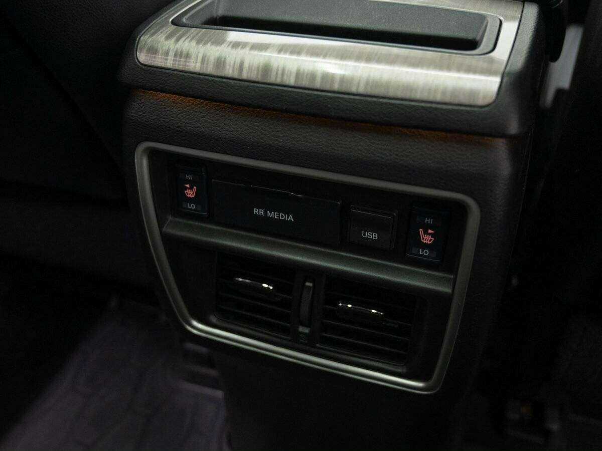 Nissan Murano, 2019 Фото №14