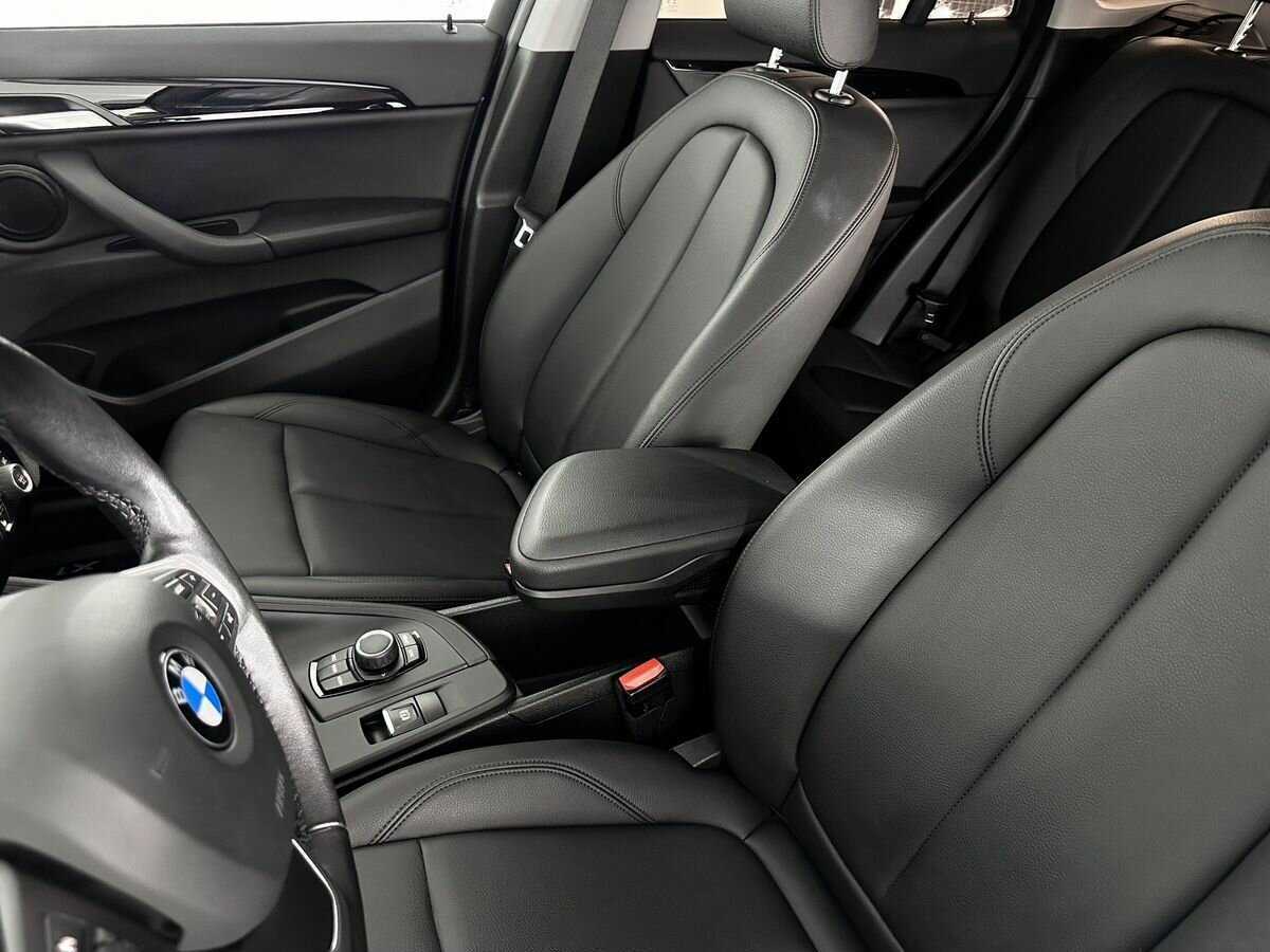 BMW X1 18i sDrive, 2020 Фото №8