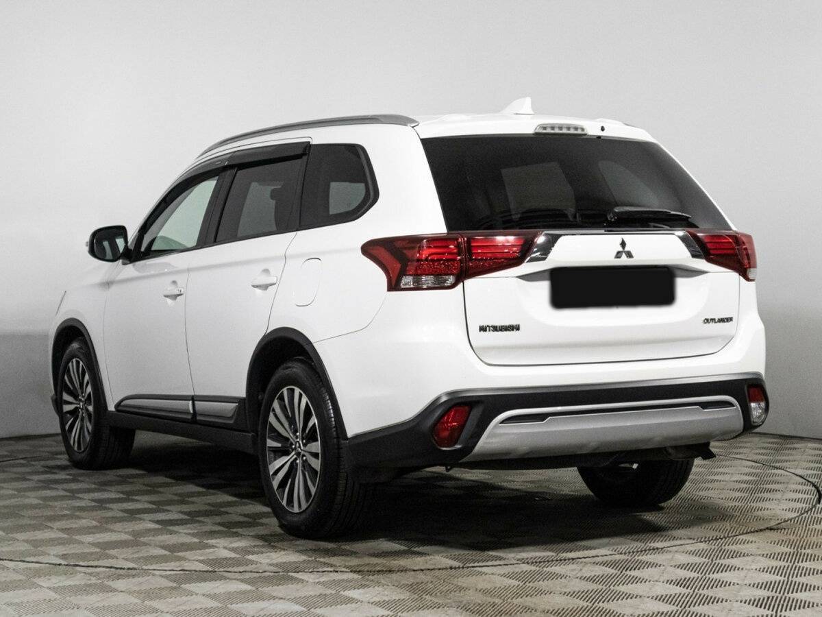 Mitsubishi Outlander, 2018 Фото №7