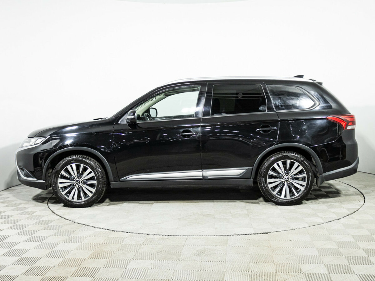 Mitsubishi Outlander III Рестайлинг 3, 2018 Фото №8
